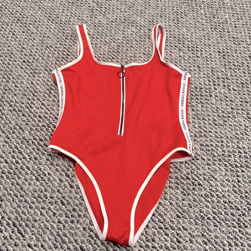 Kendall & Kylie ardene Bathing suit